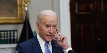 Biden ve una “clara posibilidad” de que Rusia invada Ucrania en febrero