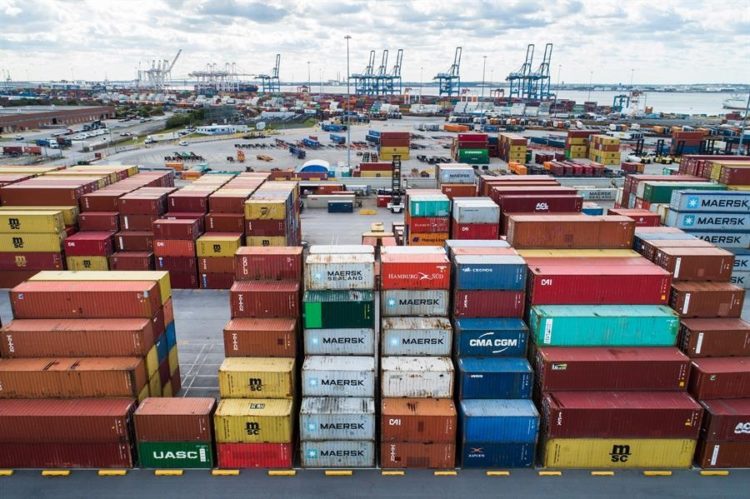 La economía de Estdos Unidos creció el 5.7% en 2021