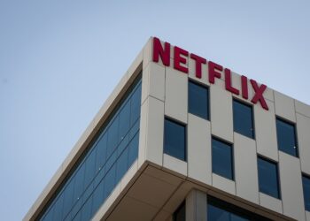 Netflix paraliza toda sus producciones en Rusia
