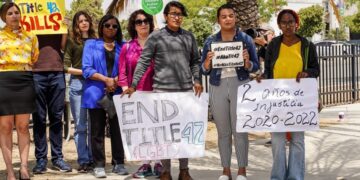 Dos migrantes mueren tras naufragio de embarcación en suroriente de México