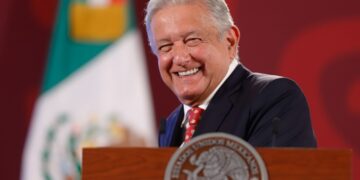 El partido de López Obrador toma el control de dos tercios de los estados