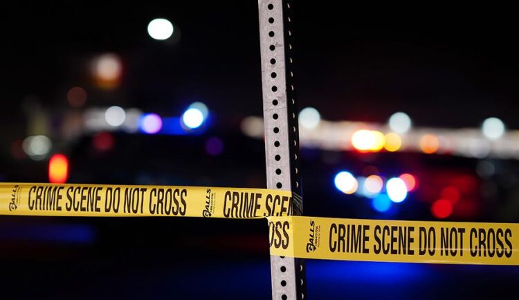 Al menos tres muertos en un tiroteo en un supermercado de Oregon, Estados Unidos.