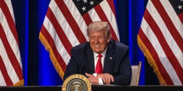 Trump dice que los documentos clasificados estaban en lugar seguro en su casa