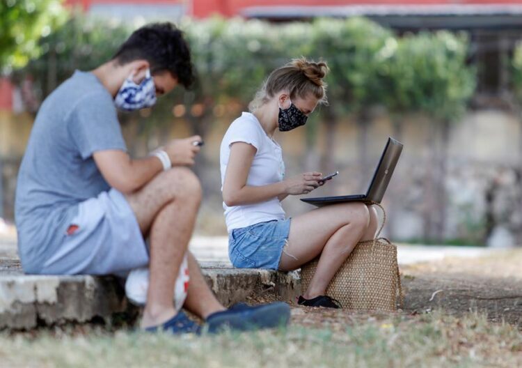 Mejora la libertad en internet en Latinoamérica, pero persisten los desafíos