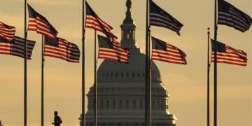 Tranquilidad junto al Capitolio de Estados Unidos en las elecciones de medio mandato