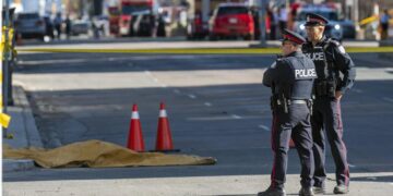 Ocho niñas asesinan a un sintecho en Toronto por una botella de alcohol