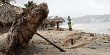 La tormenta Adrian se forma en Pacífico mexicano y se prevé crezca a huracán categoría 1