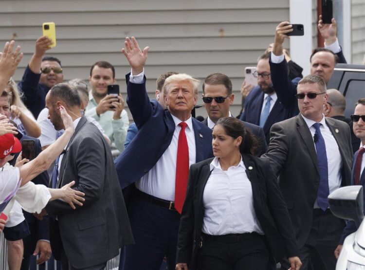 Trump propone restaurar el poder de la Presidencia para incautar fondos públicos en Estados Unidos