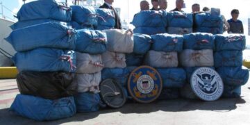 Detienen en Puerto Rico a contrabandistas con cocaína valorada en 1.4 millones de dólares