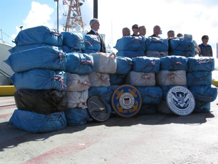 Detienen en Puerto Rico a contrabandistas con cocaína valorada en 1.4 millones de dólares