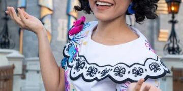 Disney en Florida celebra el Mes de la Herencia Hispana con música latinoamericana