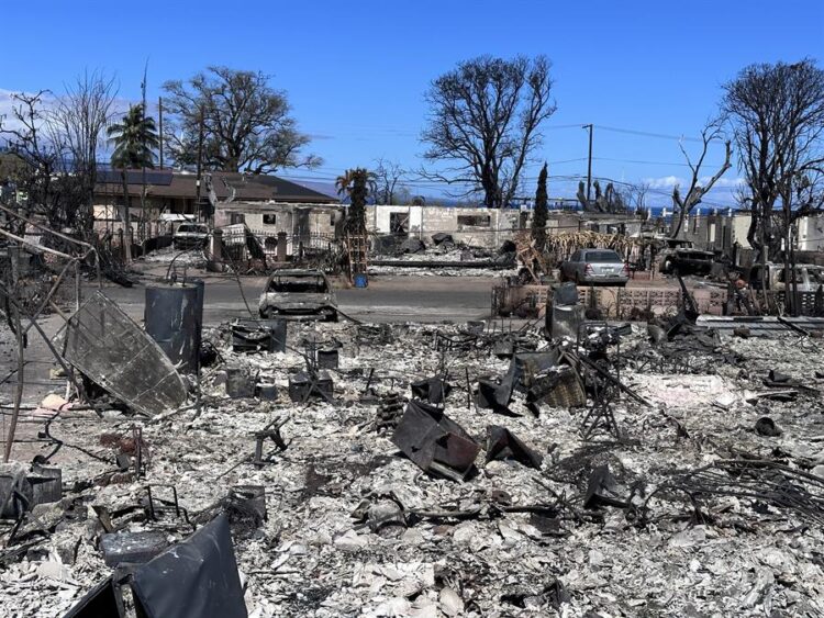 El difícil camino a la recuperación de la comunidad latina de Maui tras los incendios