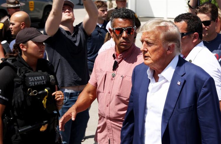 Trump confirma que este jueves se entregará a las autoridades de Georgia