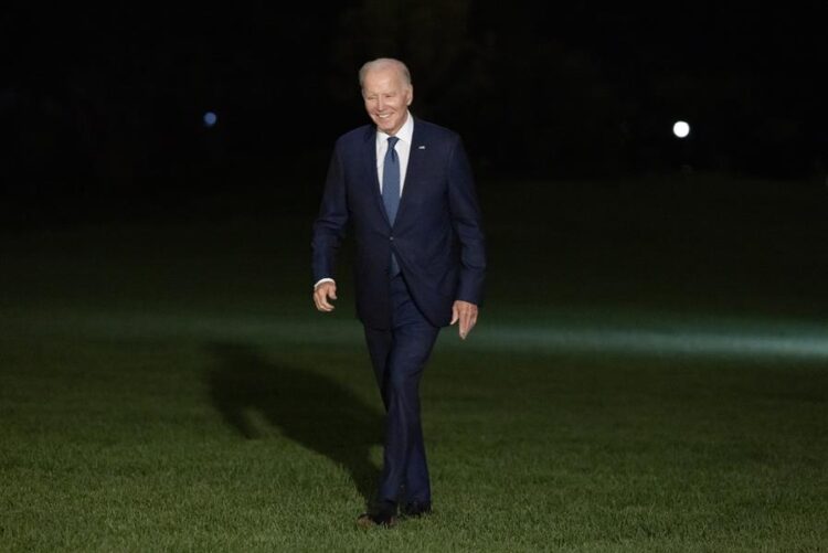 Biden pone la defensa de la democracia en el centro de su campaña, en alusión a Trump