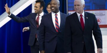 El segundo debate republicano de Estados Unidos aúna críticas a Biden y reprocha a Trump su ausencia