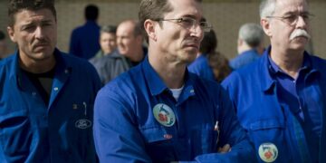 Ford llega a un acuerdo con sus trabajadores canadienses para un nuevo convenio colectivo
