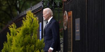 Biden es interrogado por los documentos clasificados hallados en su domicilio