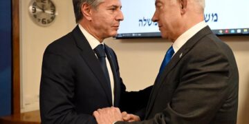 Blinken afirma en Tel Aviv que mientras Estados Unidos exista Israel no tendrá que defenderse solo