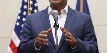 Gobernador de Puerto Rico anuncia su candidatura a la reelección en 2024