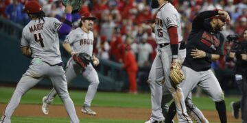 Los Diamondbacks vencen a los Filis y avanzan a la Serie Mundial. 2-4