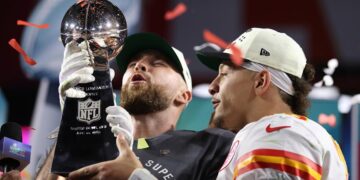La conexión Mahomes-Kelce da el quinto triunfo seguido a los Chiefs