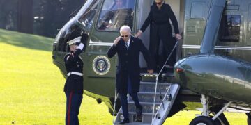 Biden busca acercarse a Indonesia para hacer un contrapeso a China en el sudeste asíatico