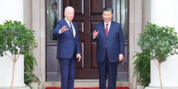 China tacha a Biden de “irresponsable” por llamar nuevamente “dictador” a Xi