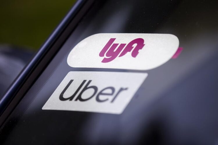 Uber y Lyft pagarán 328 millones “en el mayor acuerdo por robo de salarios” en Nueva York